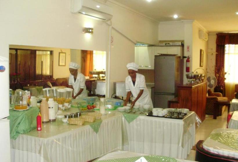 ベッドアンドブレックファースト Royal Residencial