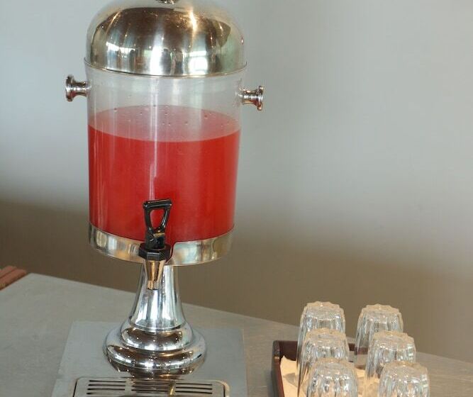 Hotel Sky Suites By Monarch