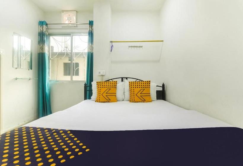 Hotel Spot On 75473 Gahlot Heights