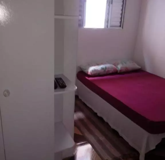 پانسیون Pousada Aloha Santos