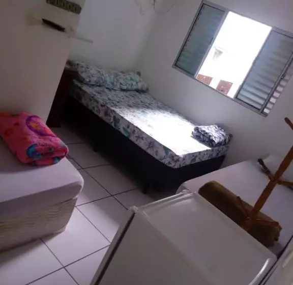 پانسیون Pousada Aloha Santos