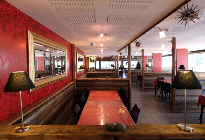 ユースホステル Auberge De Jeunesse Hi Le Mont Dore