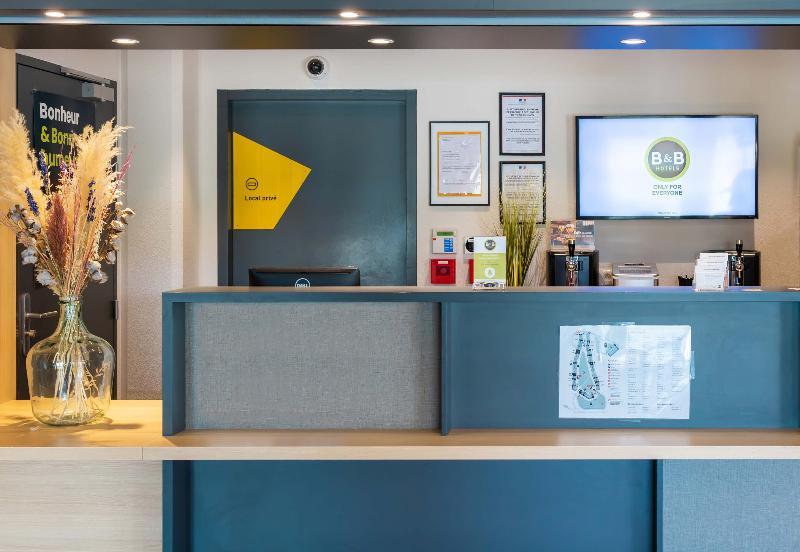 B&b Hotel Troyes Magasins D Usine