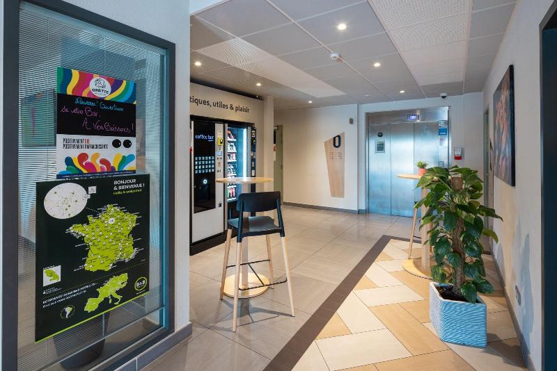 B&b Hotel Troyes Magasins D Usine