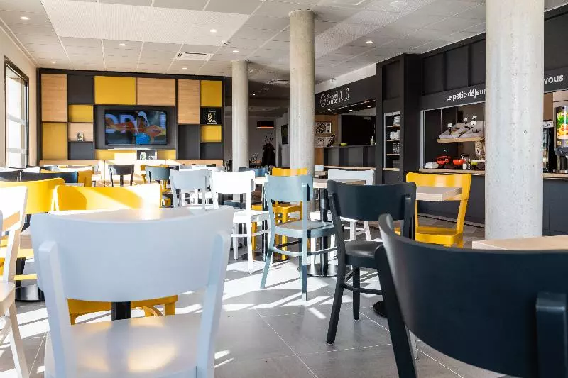 B&b Hotel Troyes Magasins D Usine