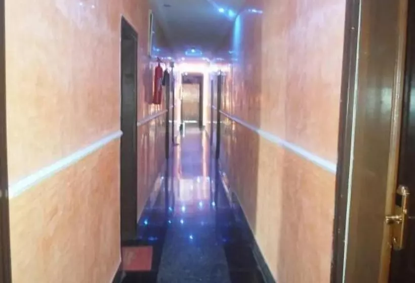 De Heavens Royale Hotel & Towers