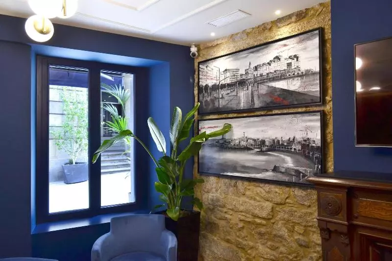 Hotelli Alda Galeria Coruna