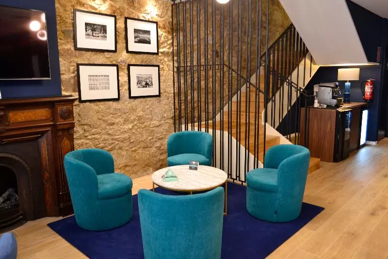 Hotelli Alda Galeria Coruna