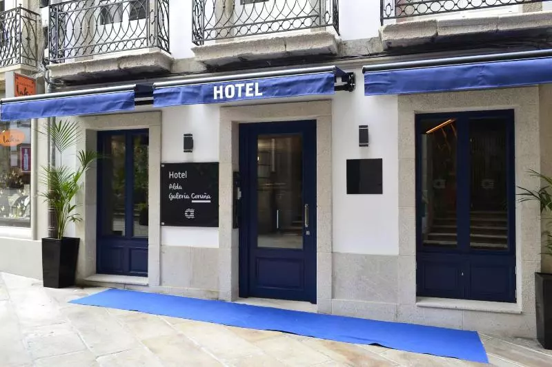 Hotelli Alda Galeria Coruna