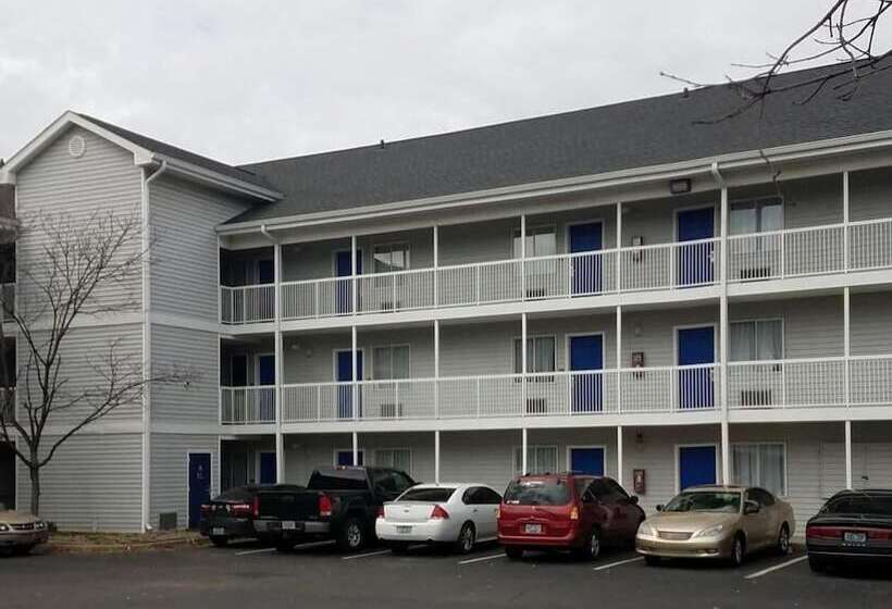 בית מלון כפרי Intown Suites Extended Stay Louisville Ky   Airport