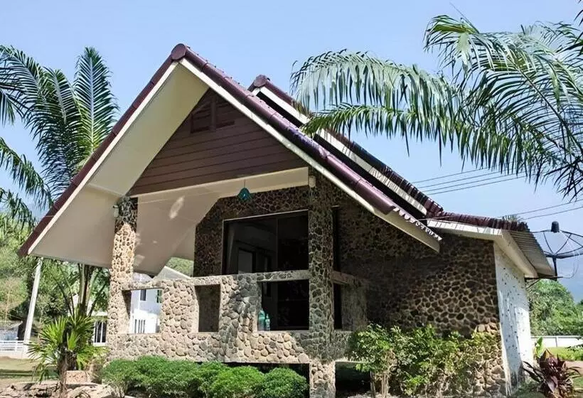 Hotelli Ma Kham Forest Resort