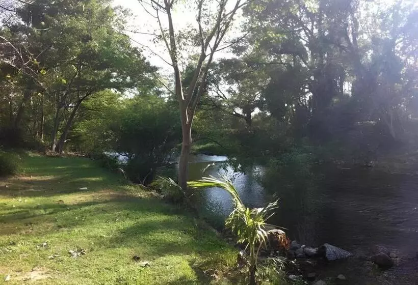 Hotelli Ma Kham Forest Resort