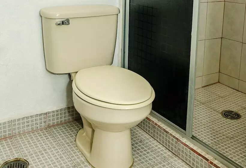 Hotelli Oyo  Cabo Del Sur