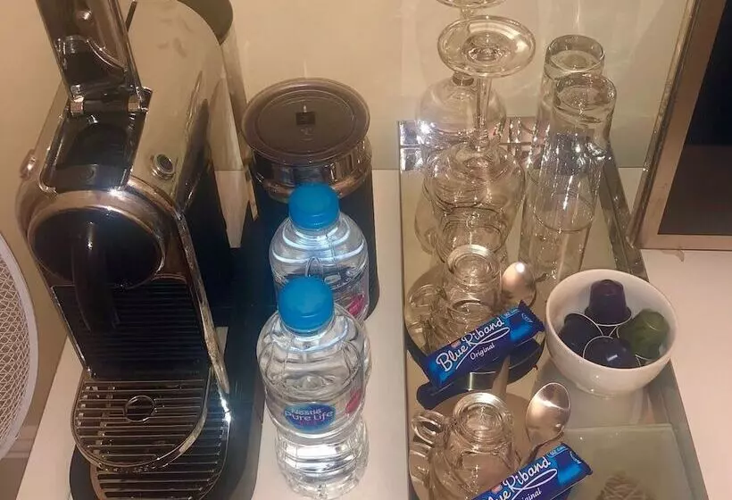 پانسیون Charing Cross Rooms B&b