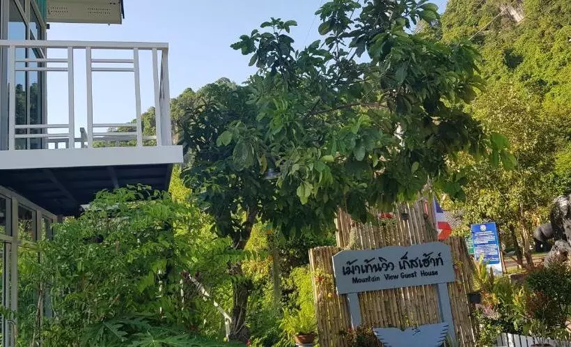 Majatalo Mountain View Guest House