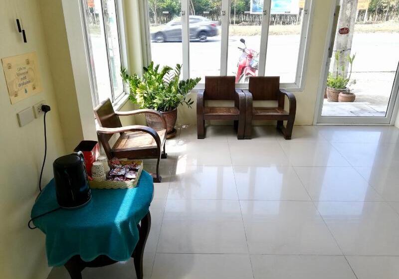 בית מלון כפרי Andaman Place