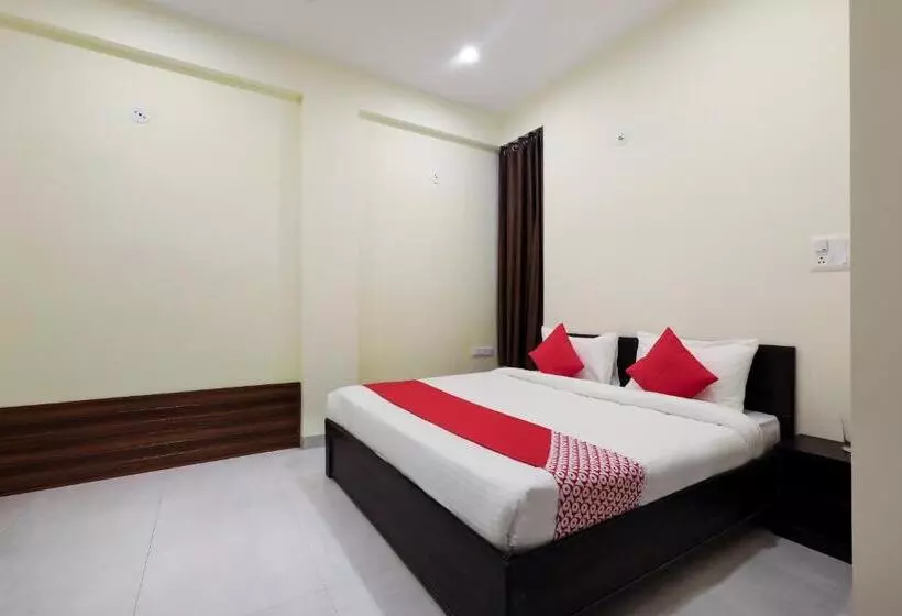 Hotelli Collection O Grand Stay