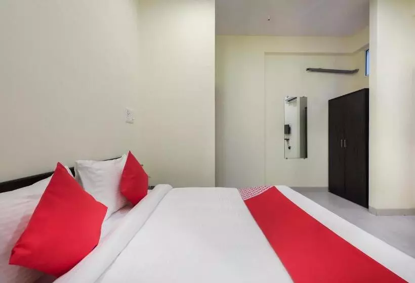 Hotelli Collection O Grand Stay