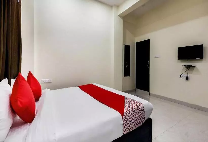 Hotelli Collection O Grand Stay