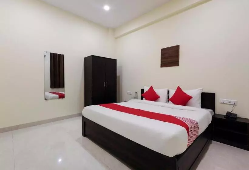 Hotelli Collection O Grand Stay