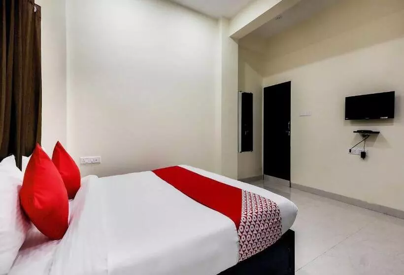 Hotelli Collection O Grand Stay