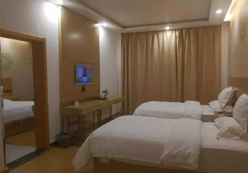 Hotelli Greentree Inn Xining Railway Station