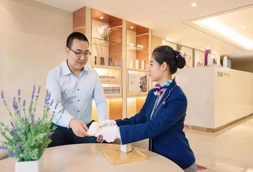 Hotelli Lavande S Beijing Tian Anmen Wangfujing Street