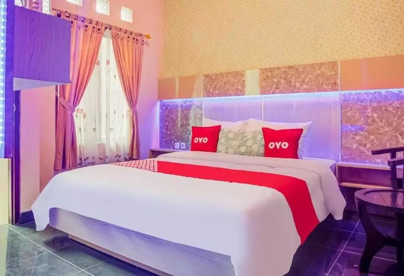 Hotelli Oyo 3831 Pelangi Residence Syariah