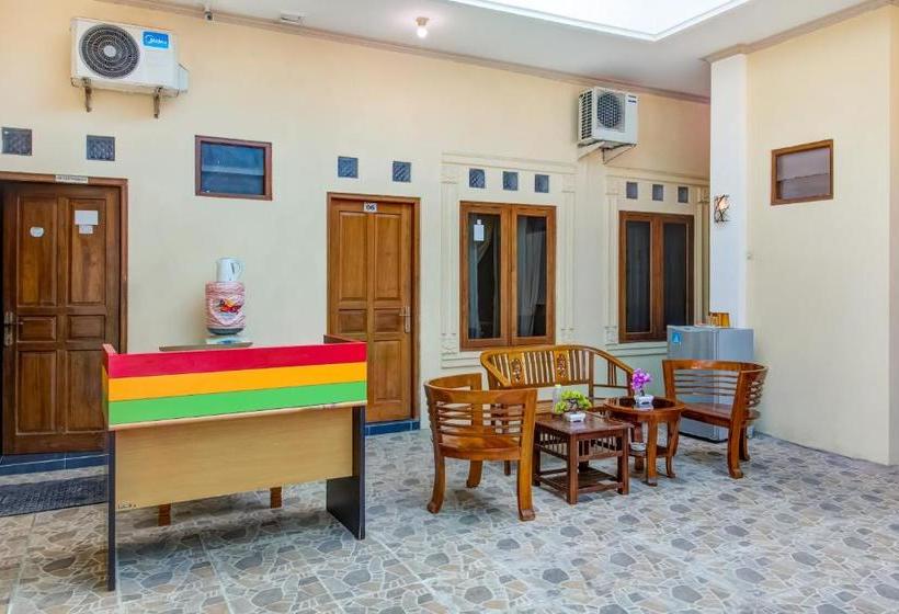 Szálloda Oyo 3831 Pelangi Residence Syariah