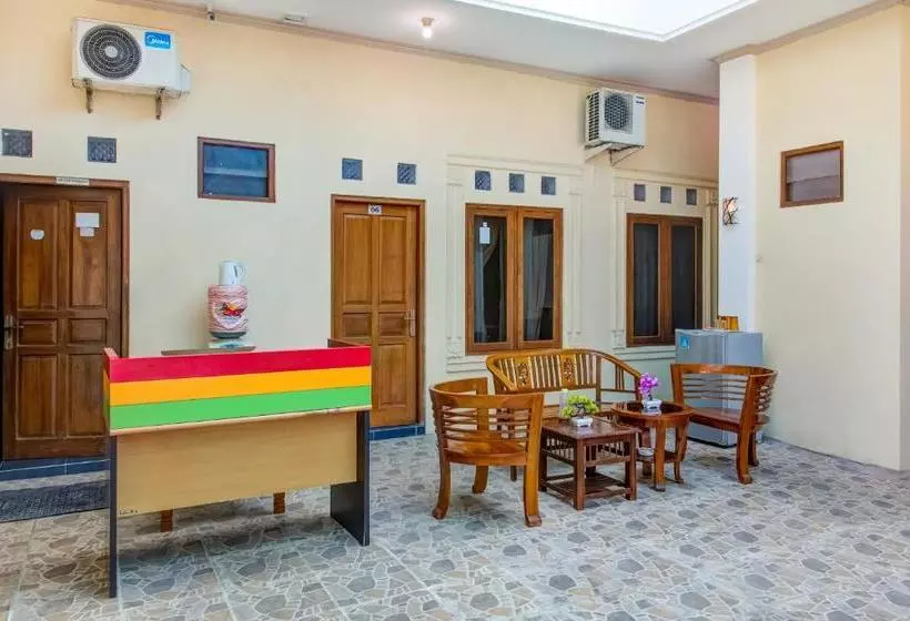 Hotelli Oyo 3831 Pelangi Residence Syariah