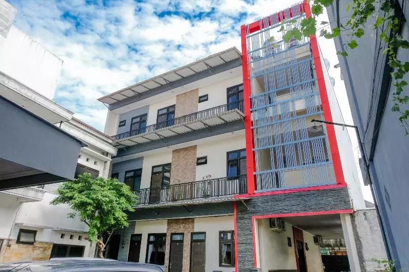 ホテル Oyo Life 2744 Guest House Qudsi