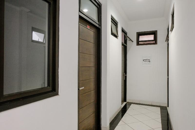 Otel Oyo Life 2744 Guest House Qudsi