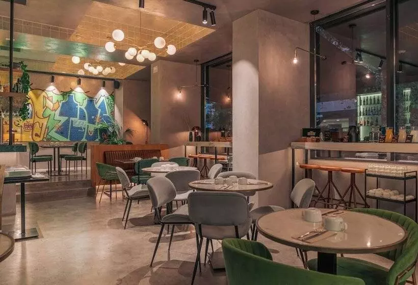 ホテル Pestana Lisboa Vintage City Center Suites