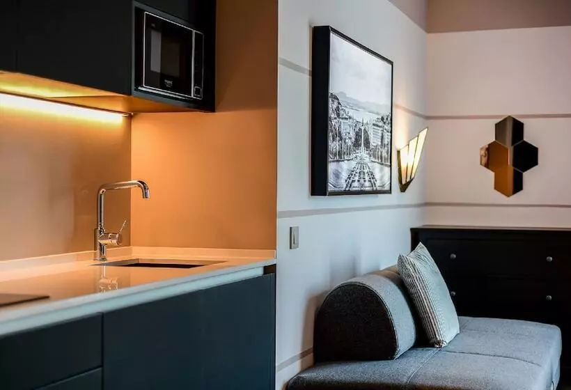 ホテル Pestana Lisboa Vintage City Center Suites