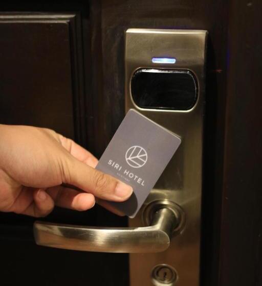 酒店 Siri