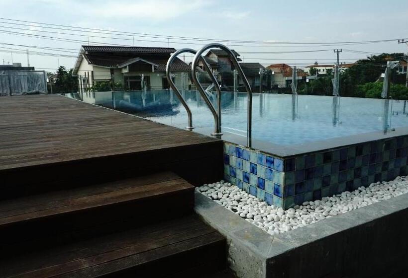 Solia Hotel Yosodipuro