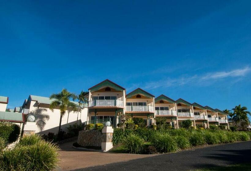 Tinaroo Lake Resort