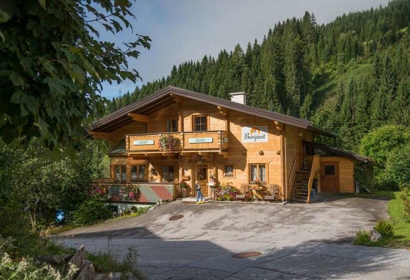 ユースホステル Landhaus Bergzeit