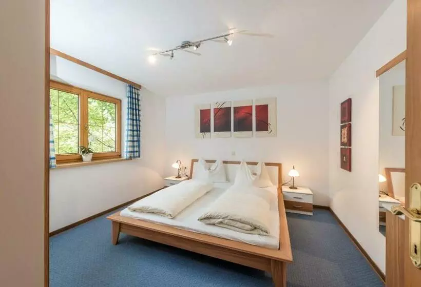 ユースホステル Landhaus Bergzeit
