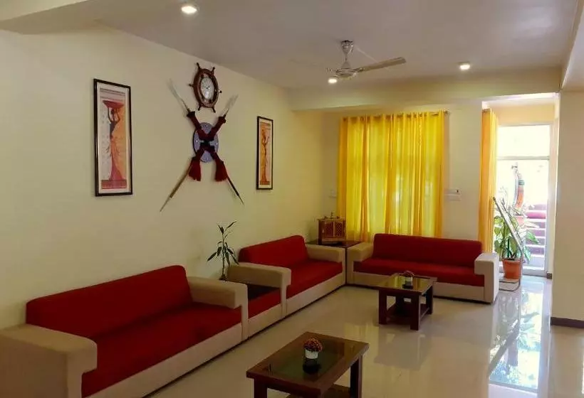 استراحتگاه Andaman Galley Boutique
