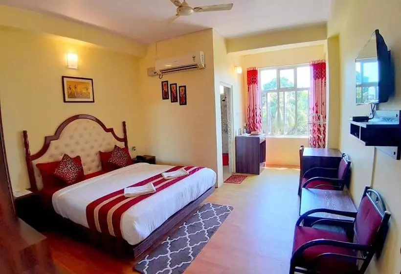 استراحتگاه Andaman Galley Boutique