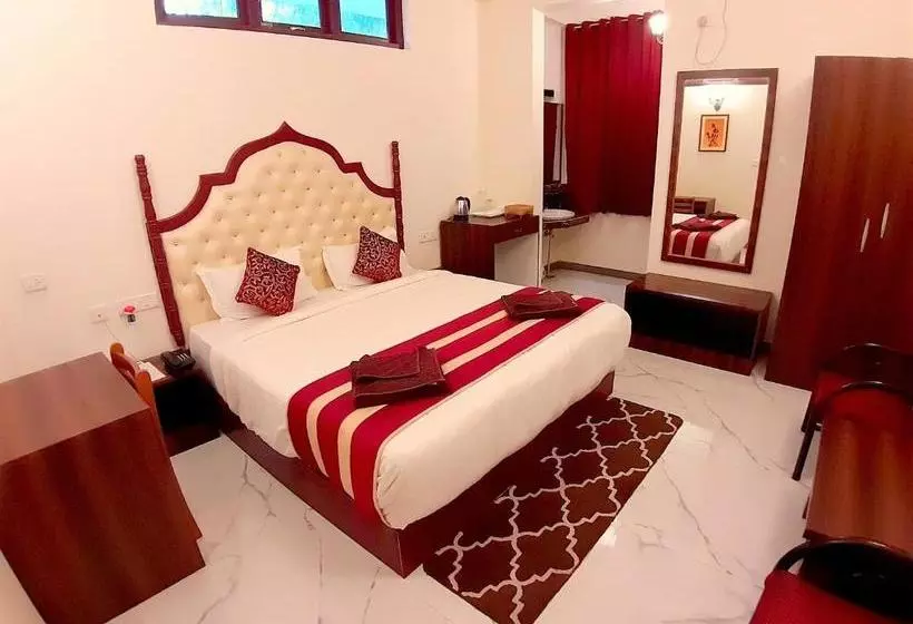 استراحتگاه Andaman Galley Boutique