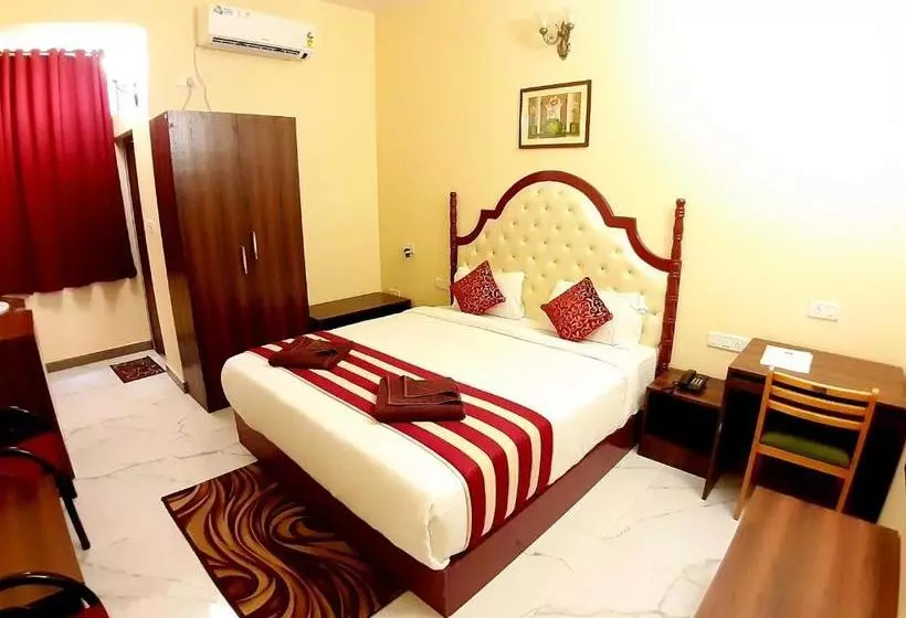 استراحتگاه Andaman Galley Boutique