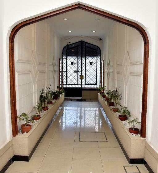 Bahia Belgrano Suites