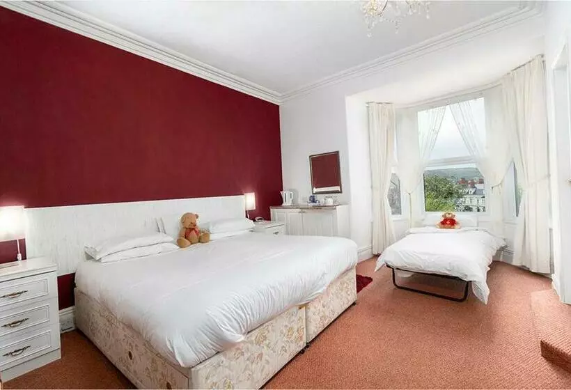 تختخواب و صبحانه Anglesey House