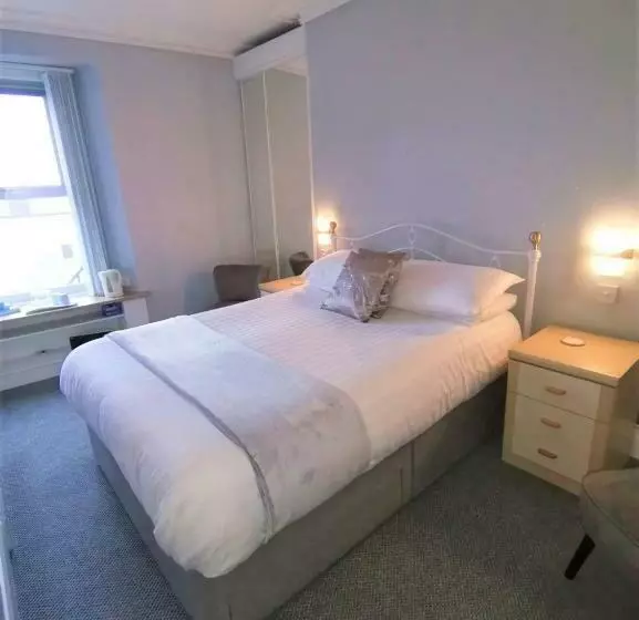 تختخواب و صبحانه Anglesey House