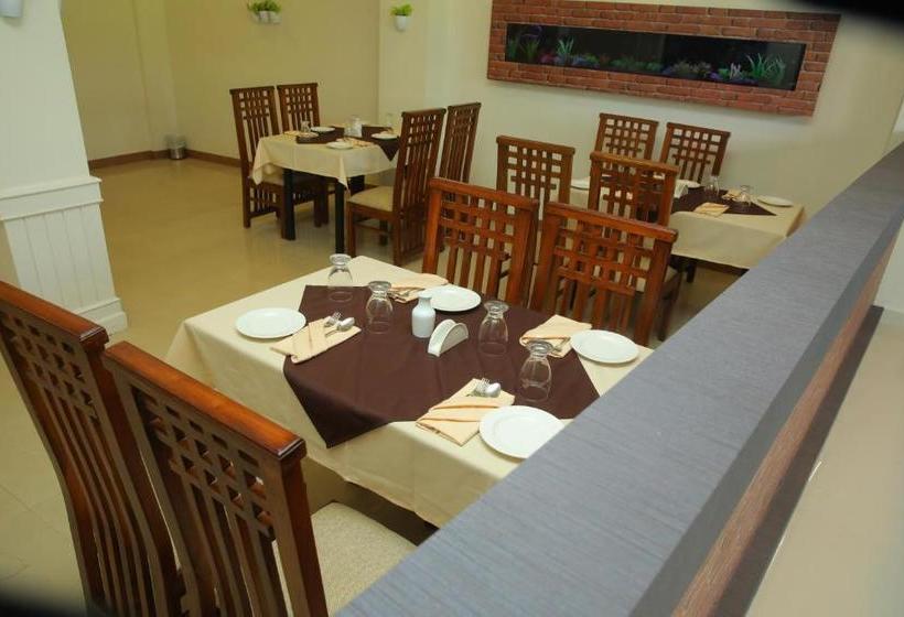 Отель The  Chettungal