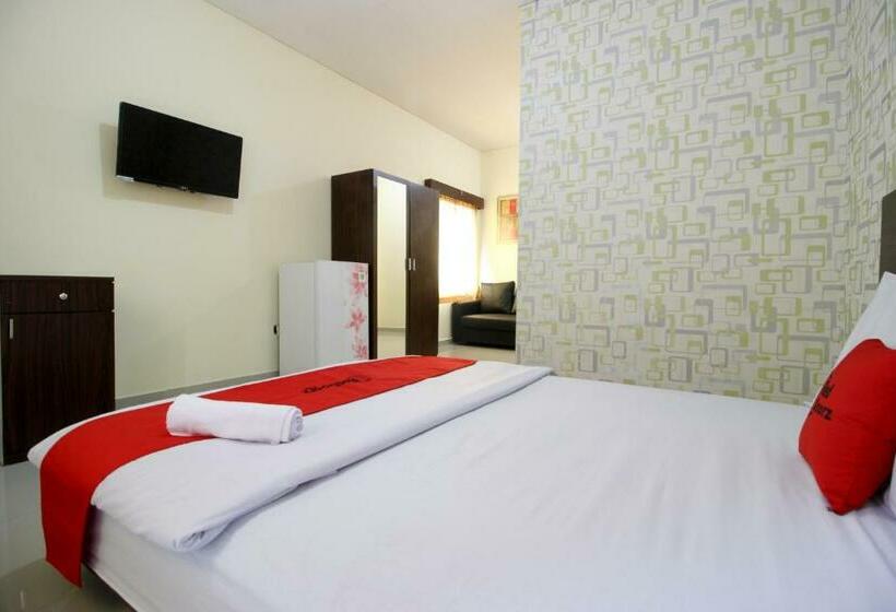 פנסיון Reddoorz @ Swakarya Kaliurang