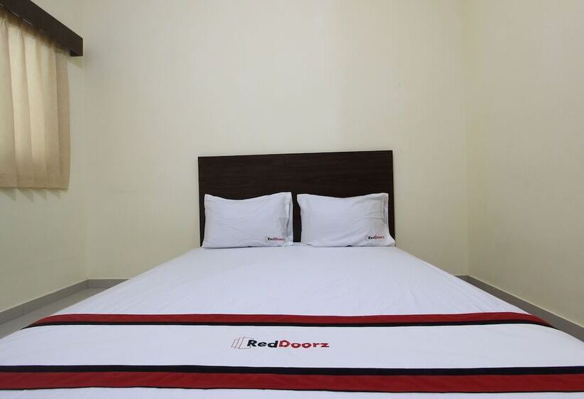 פנסיון Reddoorz @ Swakarya Kaliurang