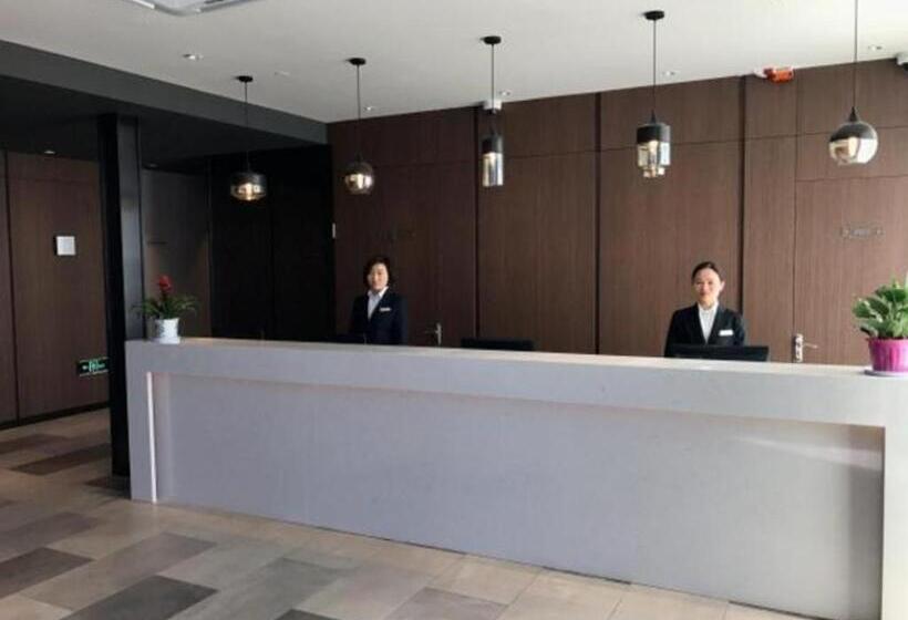 Отель Jinjiang Inn Select Shanghai International Resort Area East Kangqiao Road